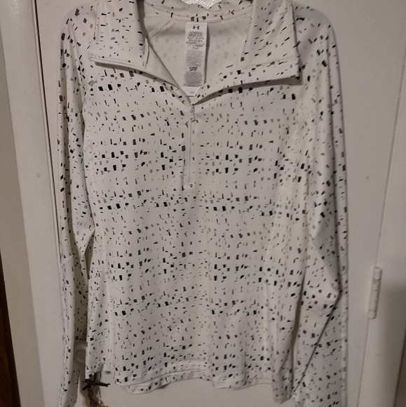 NWT! Long sleeve pullover Sz XL - Picture 2 of 9